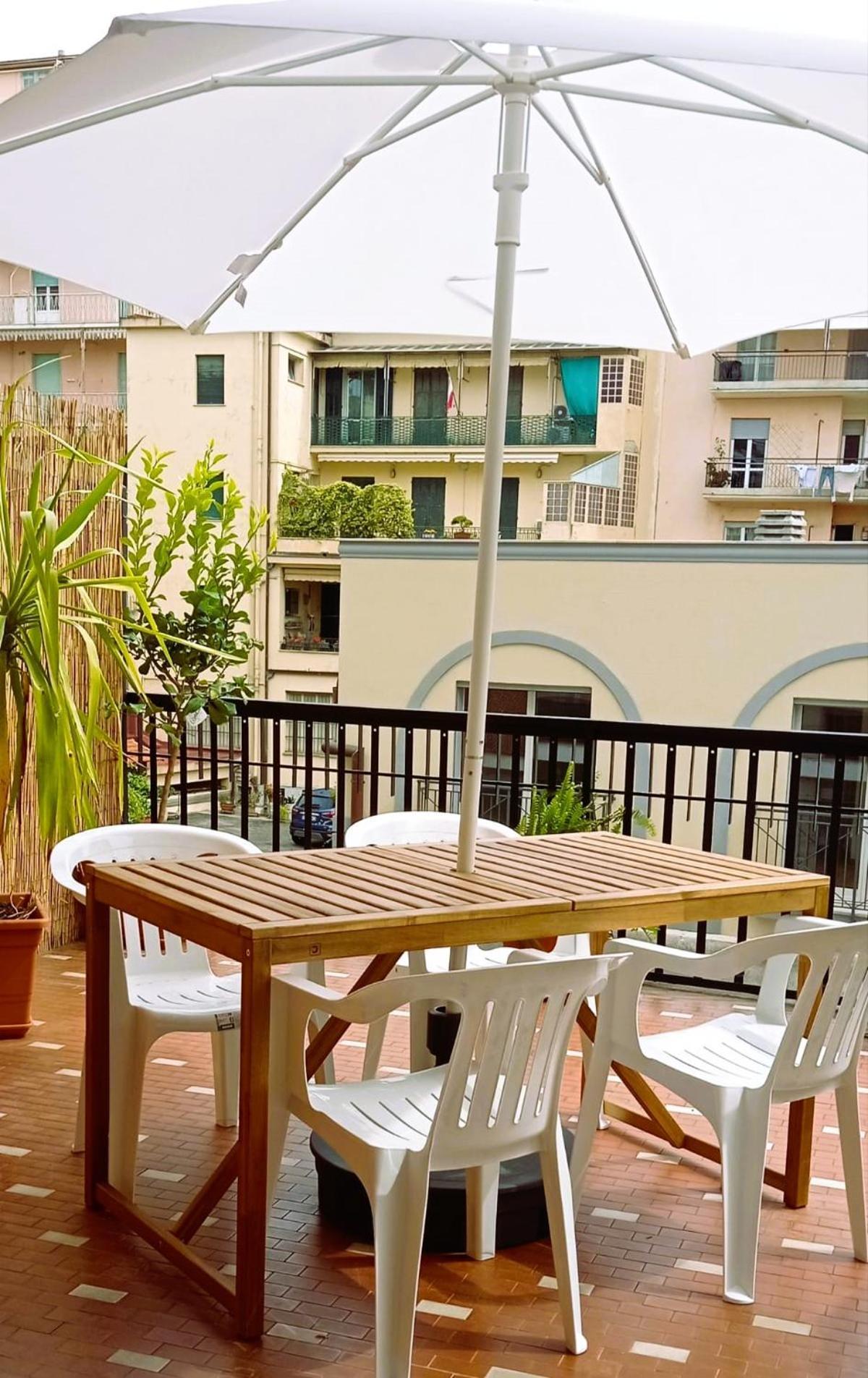 Foce24 - City Garden - Imperia Dış mekan fotoğraf